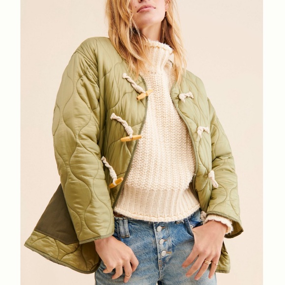 Anthropologie Jackets & Blazers - Anthropologie Olive Green Quilted Toggle Jacket
